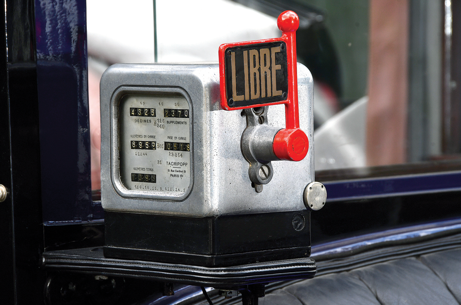 Classic & Sports Car - Citroën B12 taxi: my fare landaulet