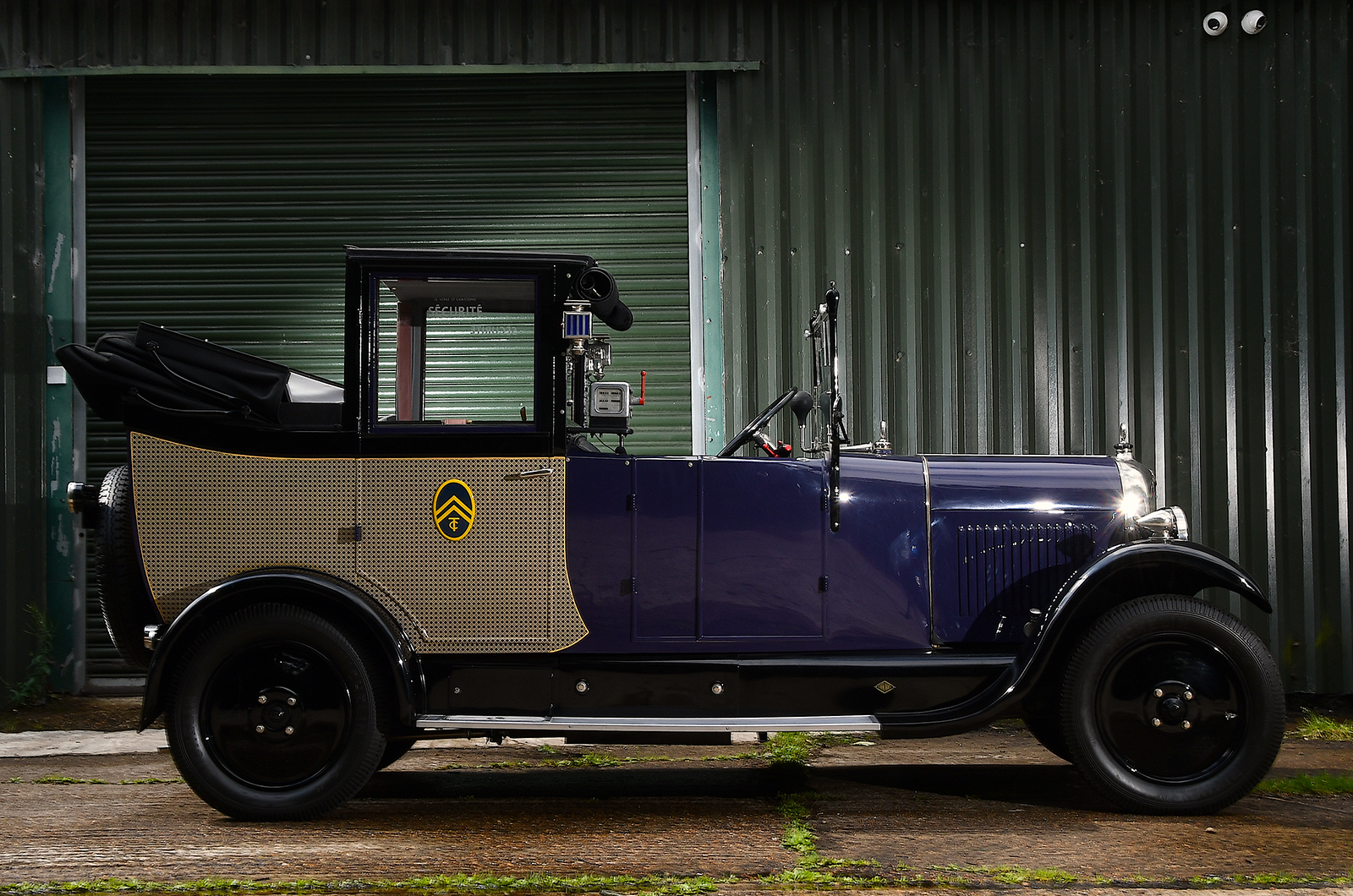 Classic & Sports Car - Citroën B12 taxi: my fare landaulet