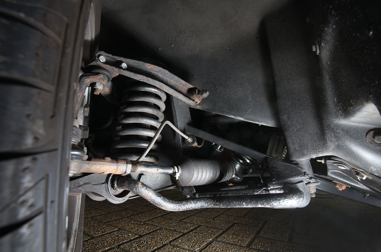 Classic & Sports Car – Buyer’s guide: Lotus Excel