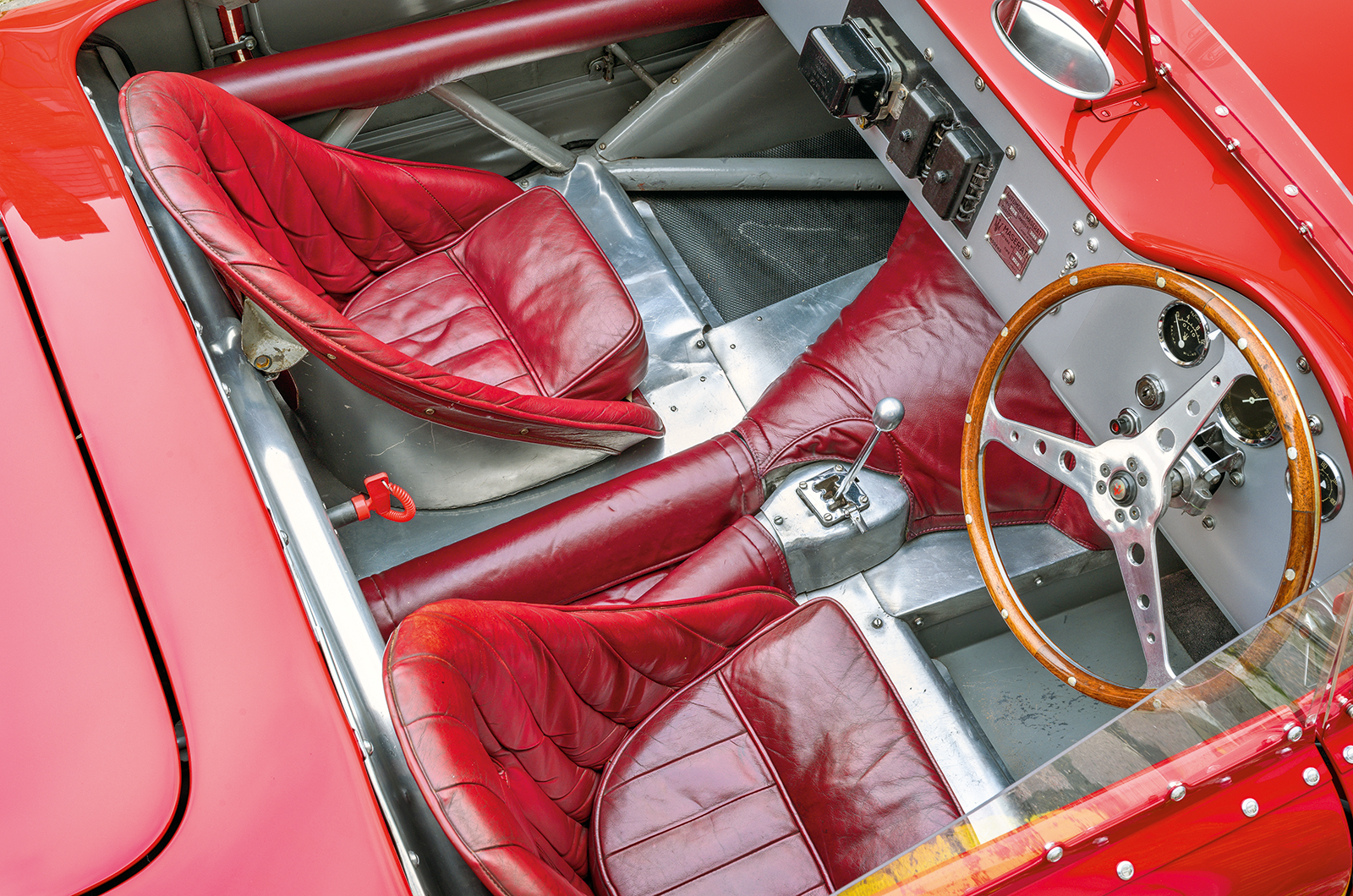 Classic & Sports Car - Maserati 300S: in Fangio’s footsteps