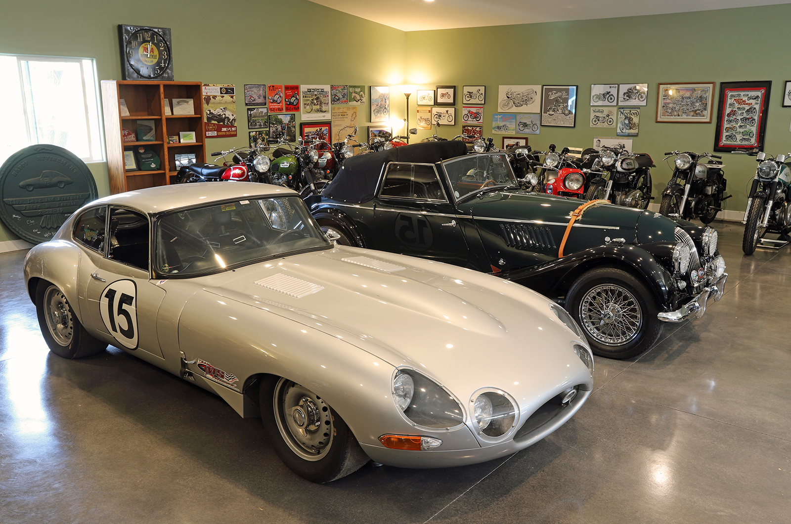 Classic & Sports Car - Also in my garage: classic cars and motorcycles