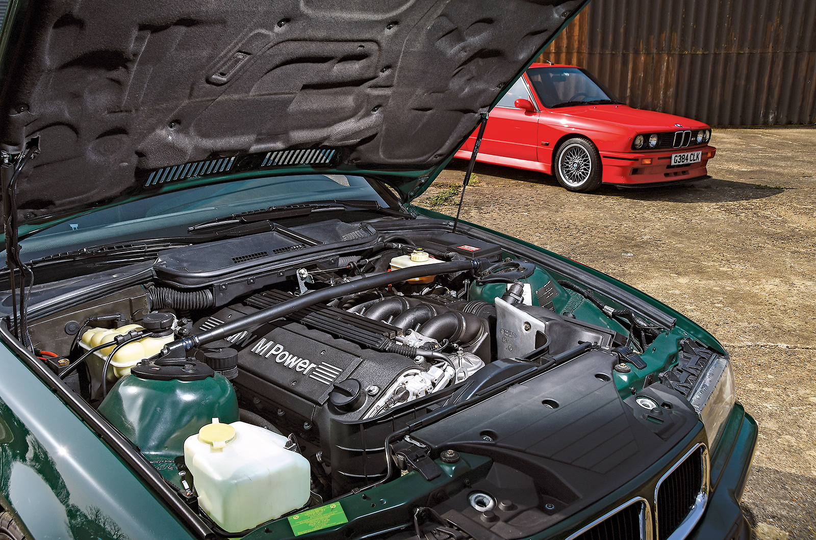 Classic & Sports Car - BMW M3s: maximum attack