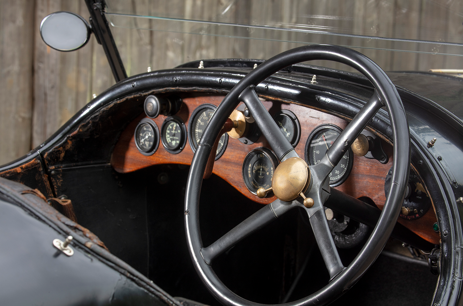 Classic & Sports Car - Bentley Super Sports: high-speed commute