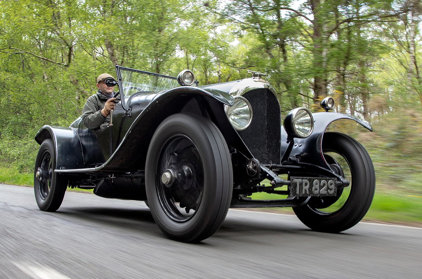 Classic & Sports Car - Bentley Super Sports: high-speed commute