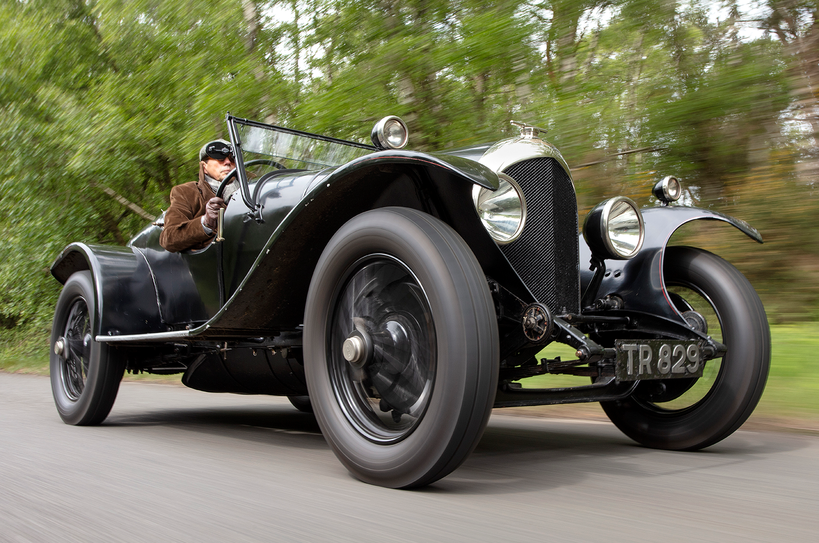 Classic & Sports Car - Bentley Super Sports: high-speed commute