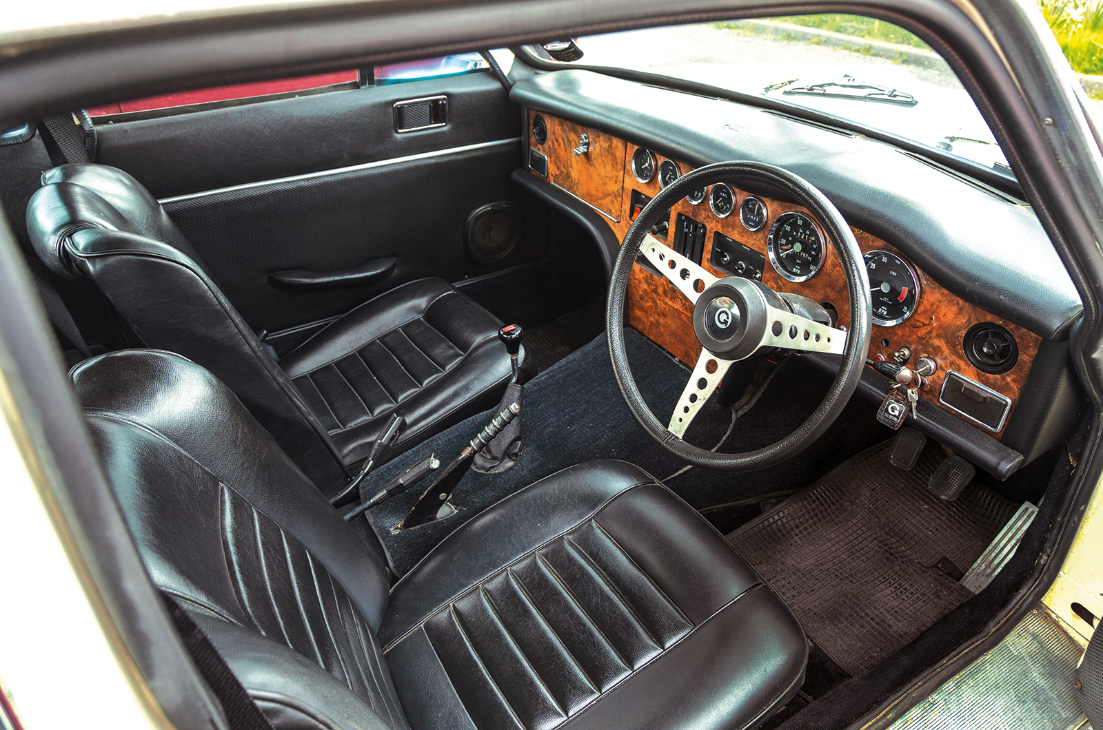 Classic &amp; Sports Car - Gilbern Genie and Invader: Welsh warriors