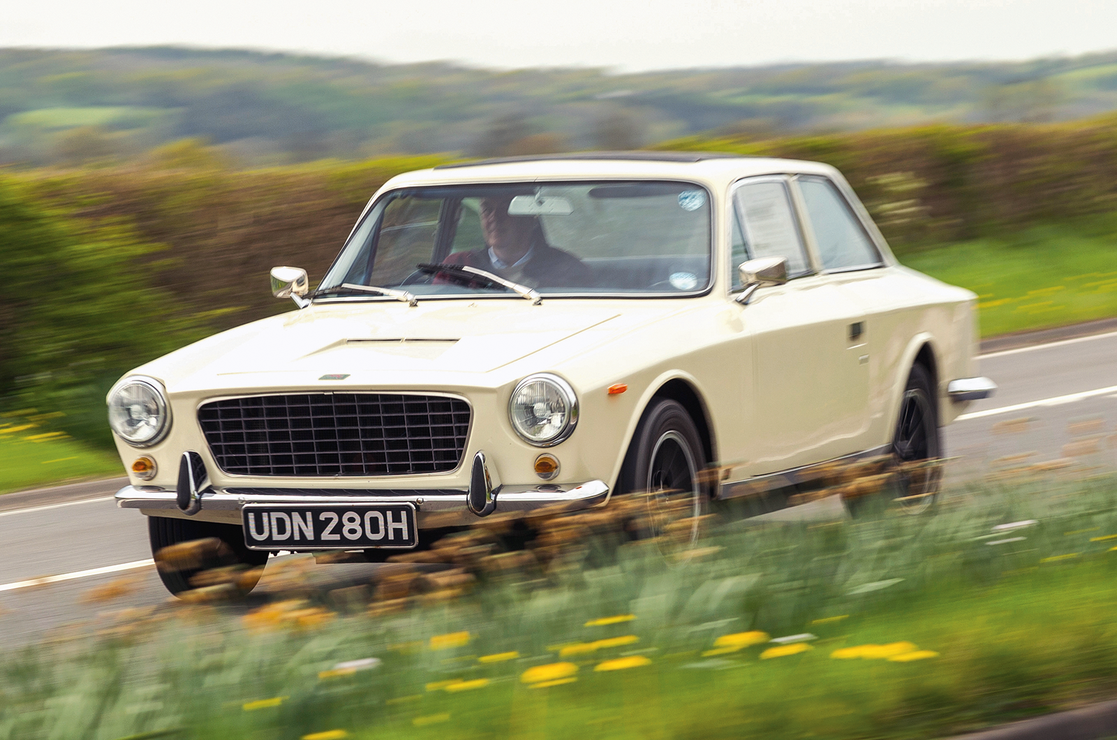 Classic &amp; Sports Car - Gilbern Genie and Invader: Welsh warriors