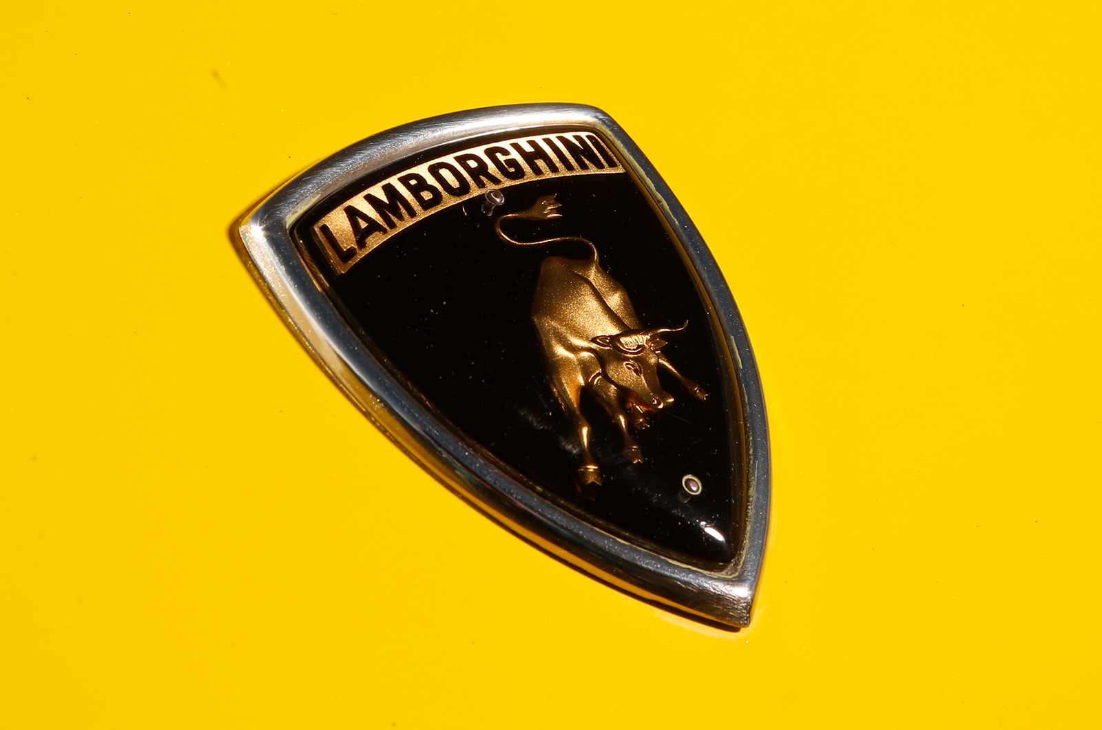 Classic & Sports Car – Islero: the only Lamborghini you’ll ever need?