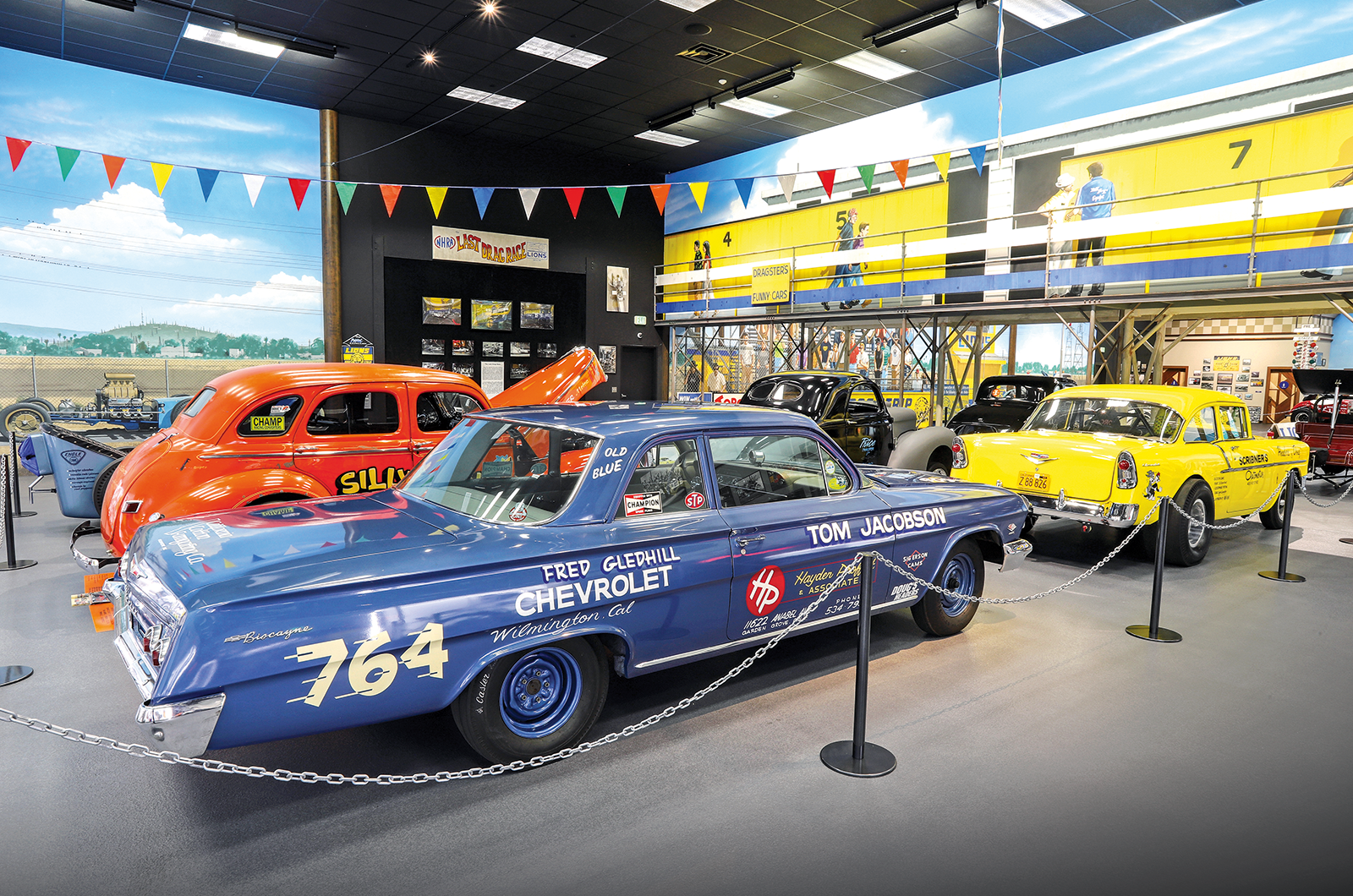 Classic & Sports Car - Classic shrine: Lions Drag Strip Museum