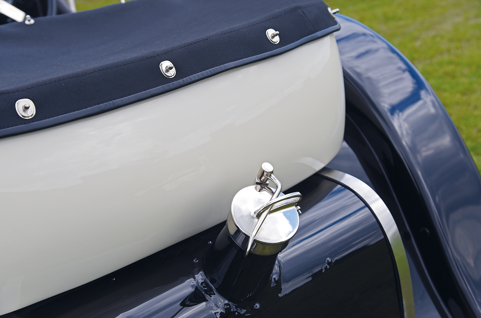 Classic & Sports Car – Frazer Nash TT Replica: bravery in the field