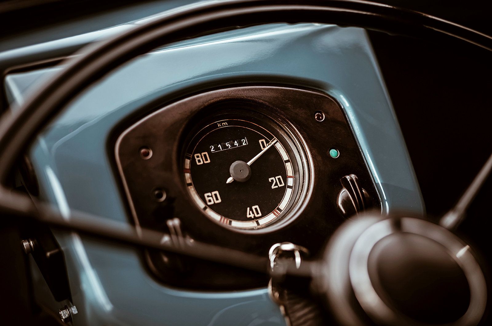 Classic & Sports Car – Volkswagen Beetle: Wolfsburg’s miracle car