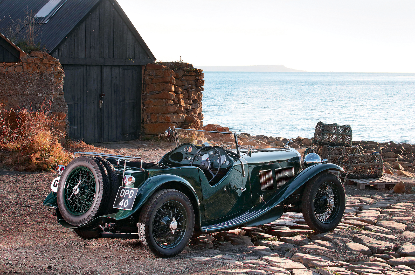 Classic & Sports Car – AC 16/80: styled for the hills