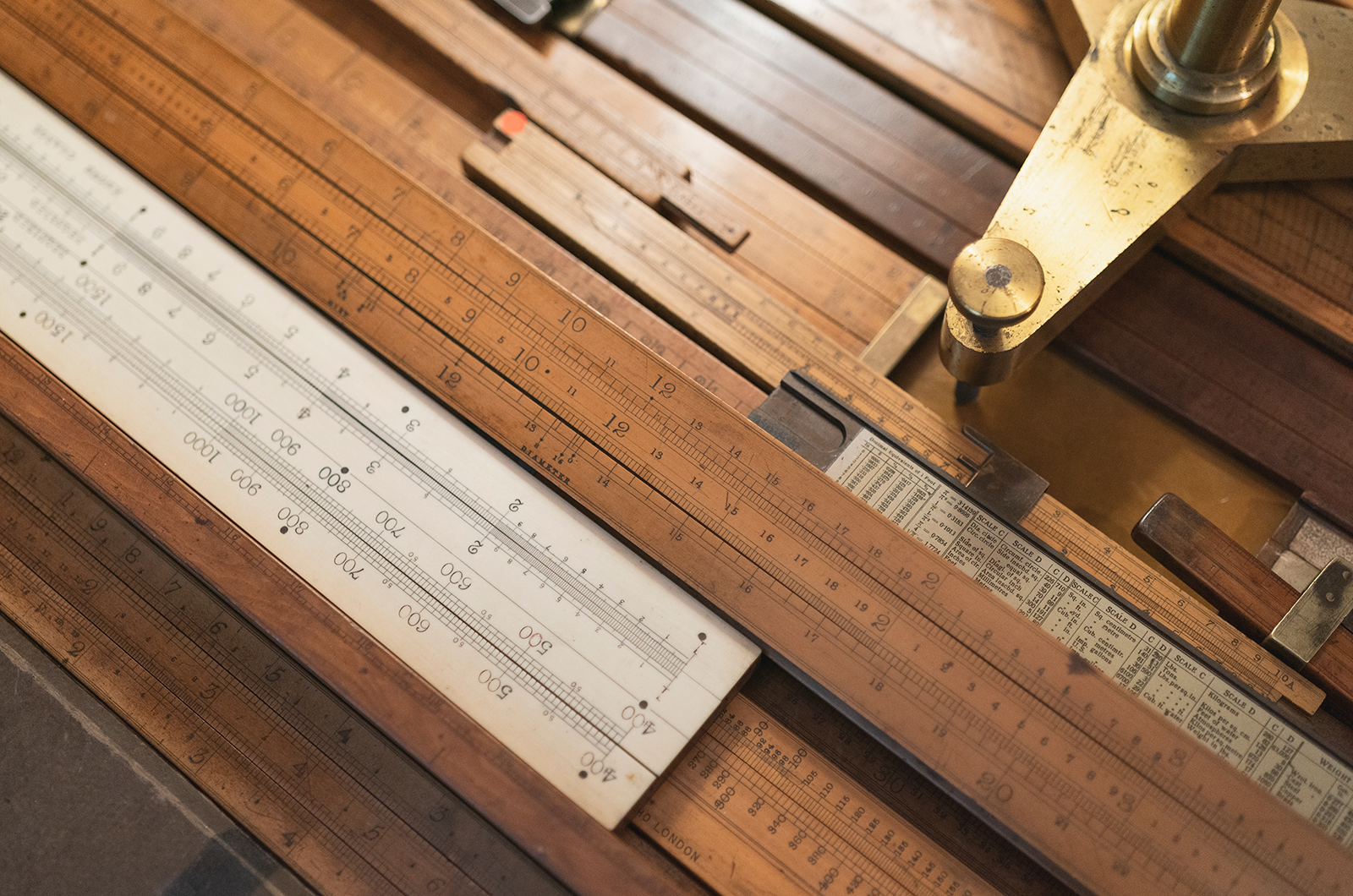 Classic & Sports Car – Also in my garage: classic cars and slide rules