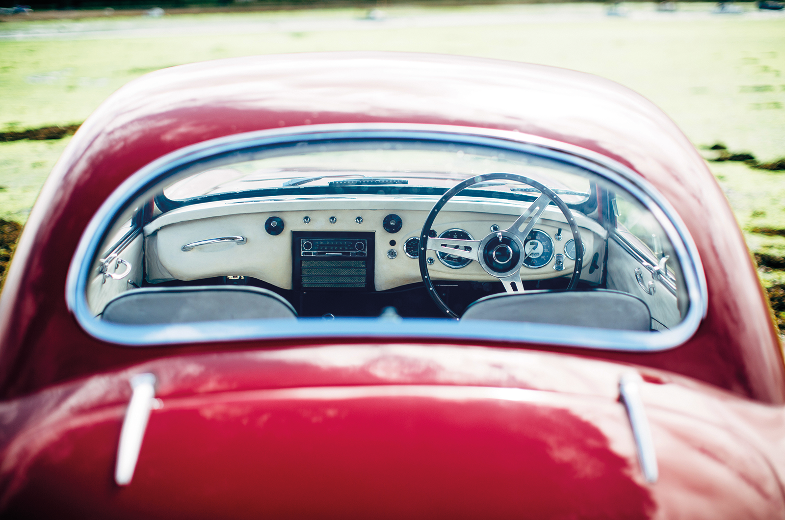 Classic & Sports Car – Austin-Healey 100S coupé: the boss’ choice