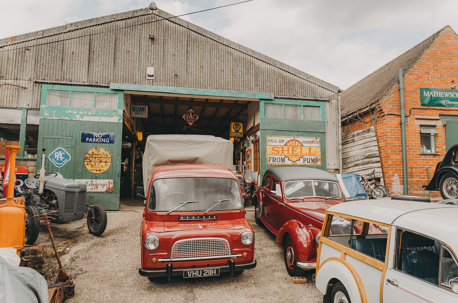 Classic & Sports Car – Derek Mathewson: behind the garage doors