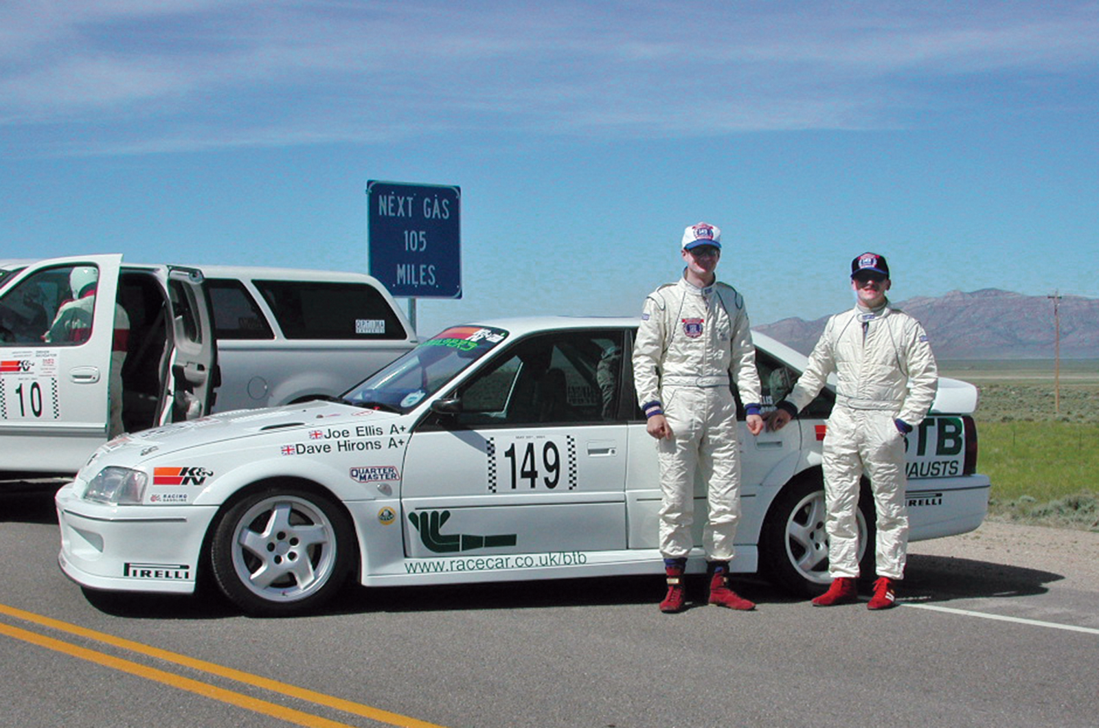 Classic & Sports Car – Reliving a wild road race in a classic Lotus Carlton