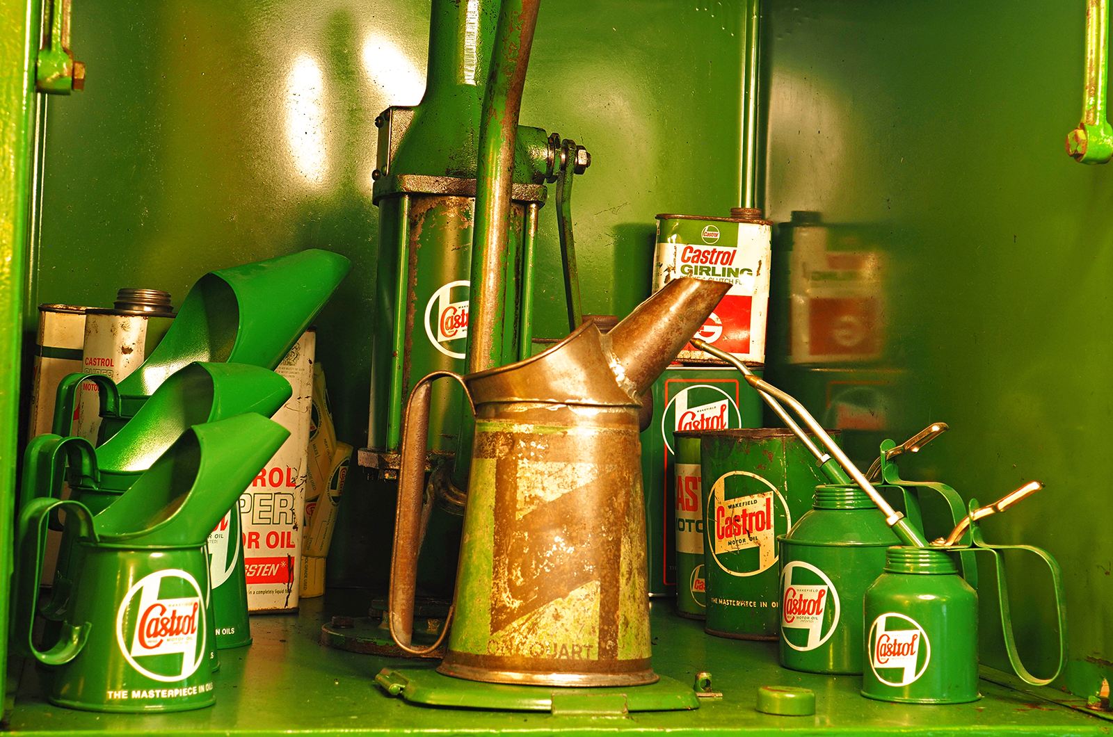 Classic & Sports Car – Also in my garage: classic British automobilia