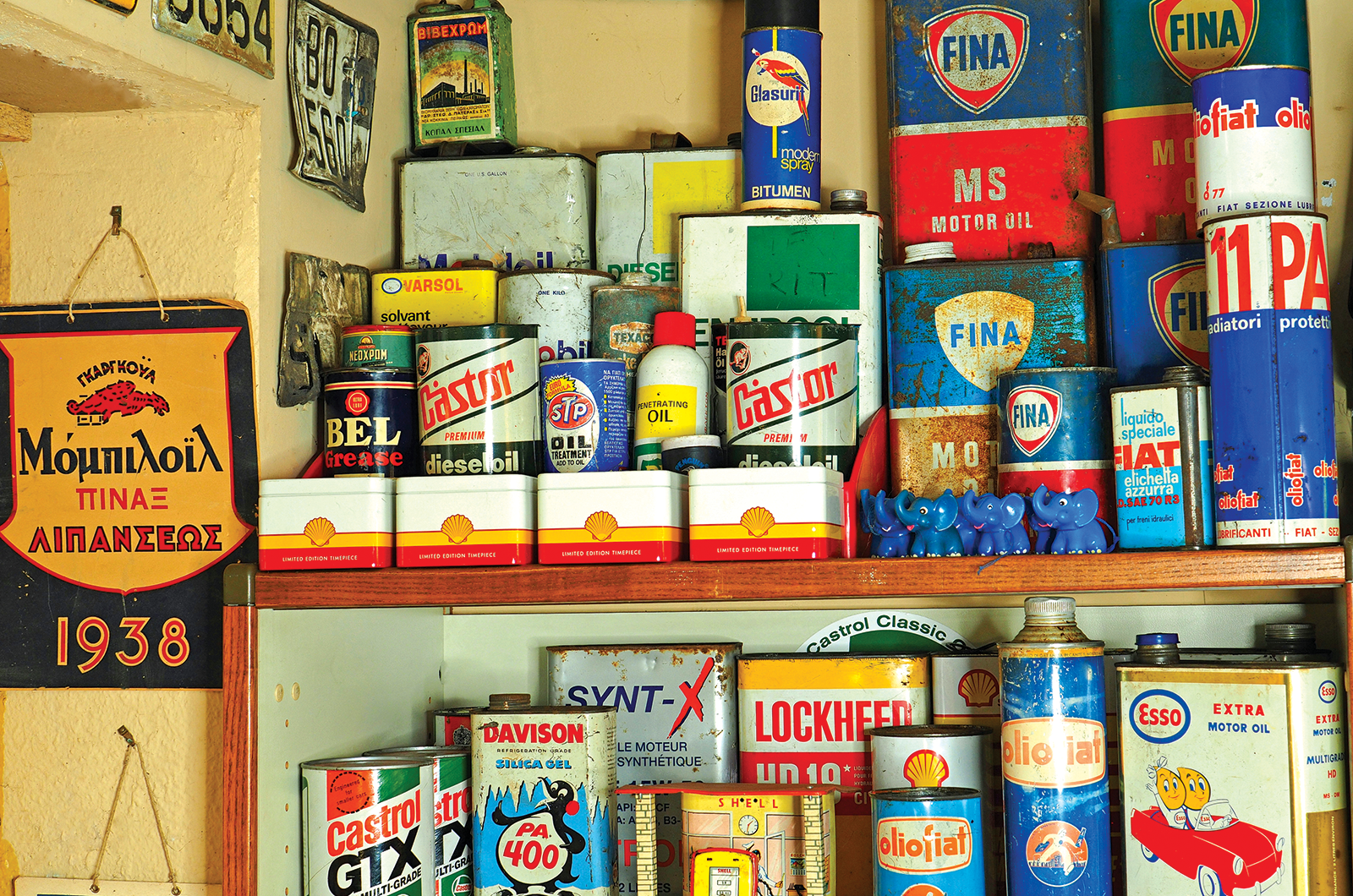 Classic & Sports Car – Also in my garage: classic British automobilia