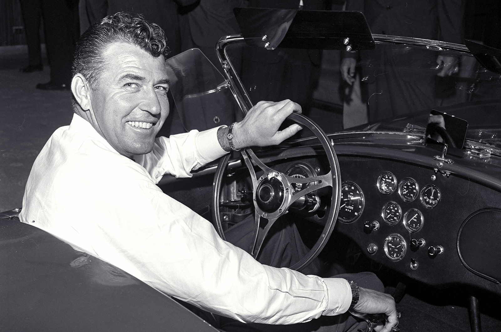 Classic & Sports Car – Carroll Shelby tribute at Goodwood Revival announced