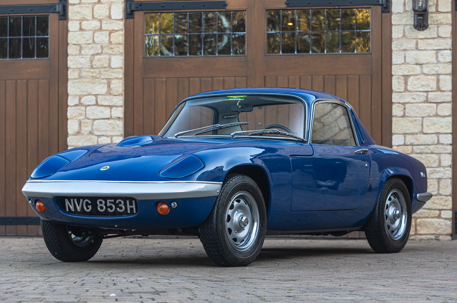 Classic & Sports Car – Ford Sierra Cosworth RS500 stars in record-breaking auction