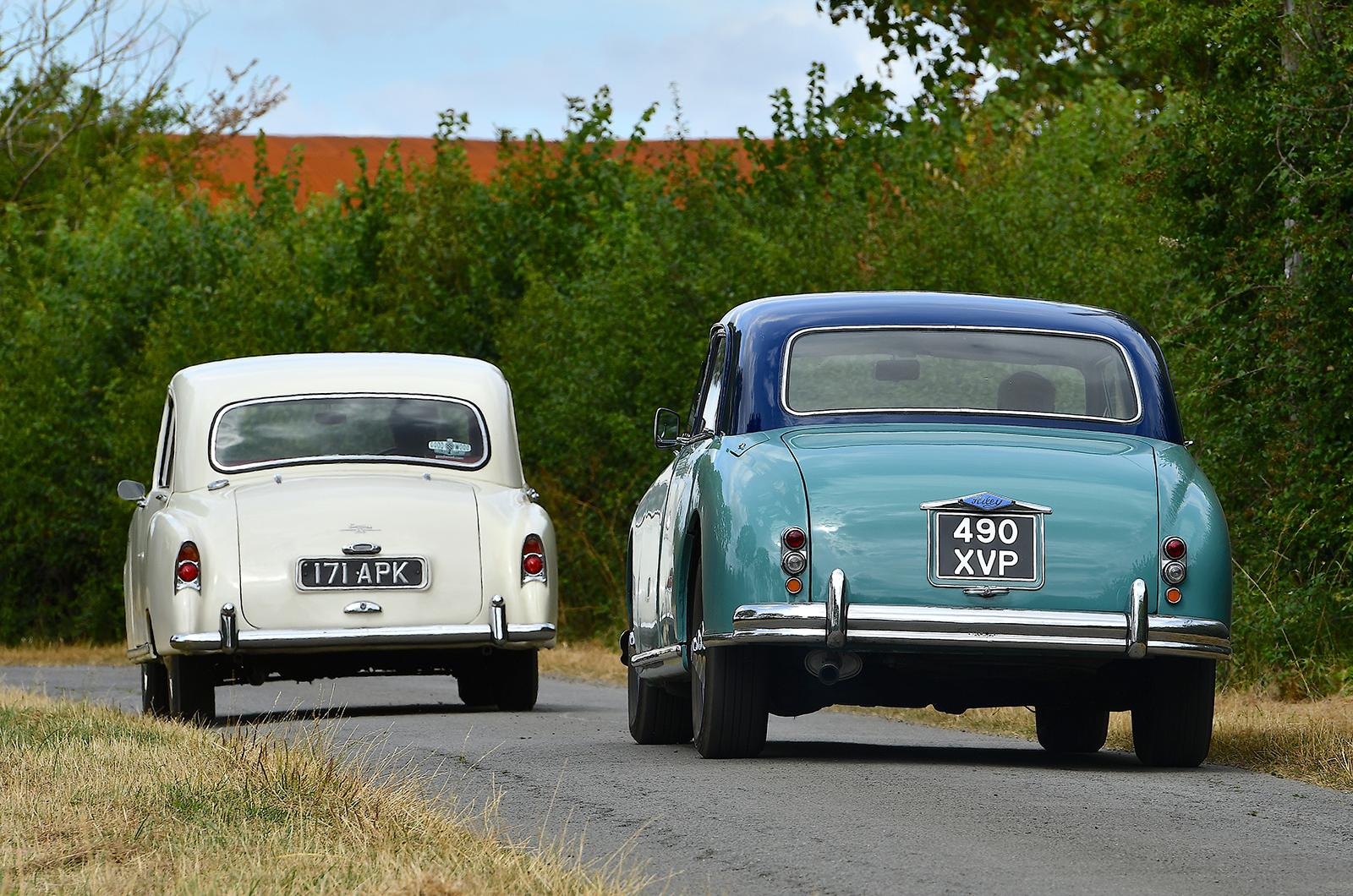 Classic & Sports Car – Riley Pathfinder vs Armstrong Siddeley 236: end of the line