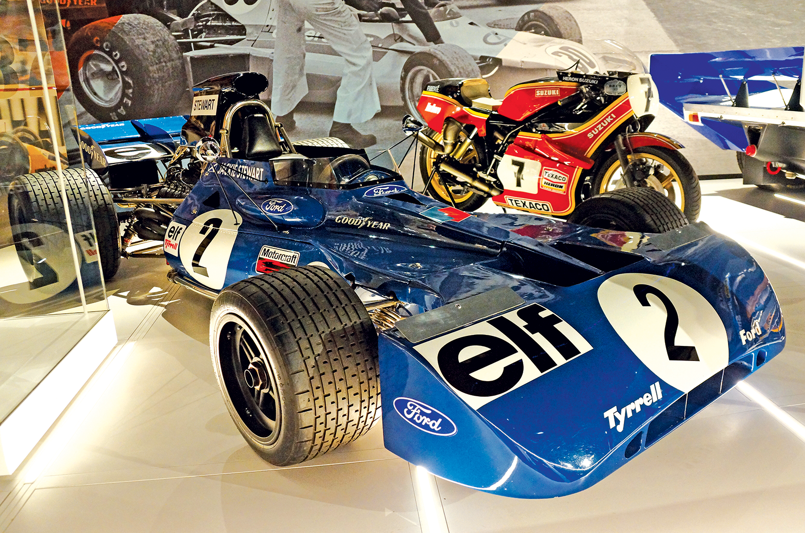 Classic & Sports Car – Classic shrine: Silverstone Interactive Museum