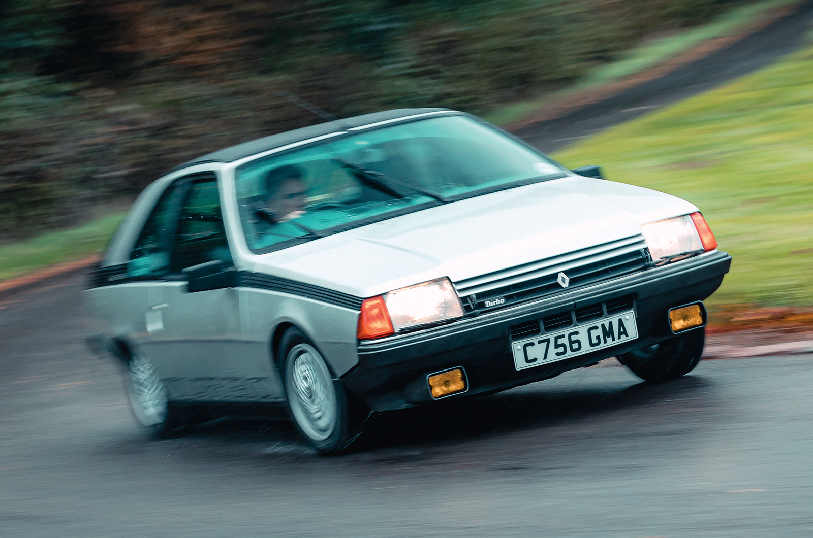 Classic & Sports Car – Ford Capri 2.8 Injection vs Renault Fuego Turbo vs Lancia HPE Volumex: a question of aspiration