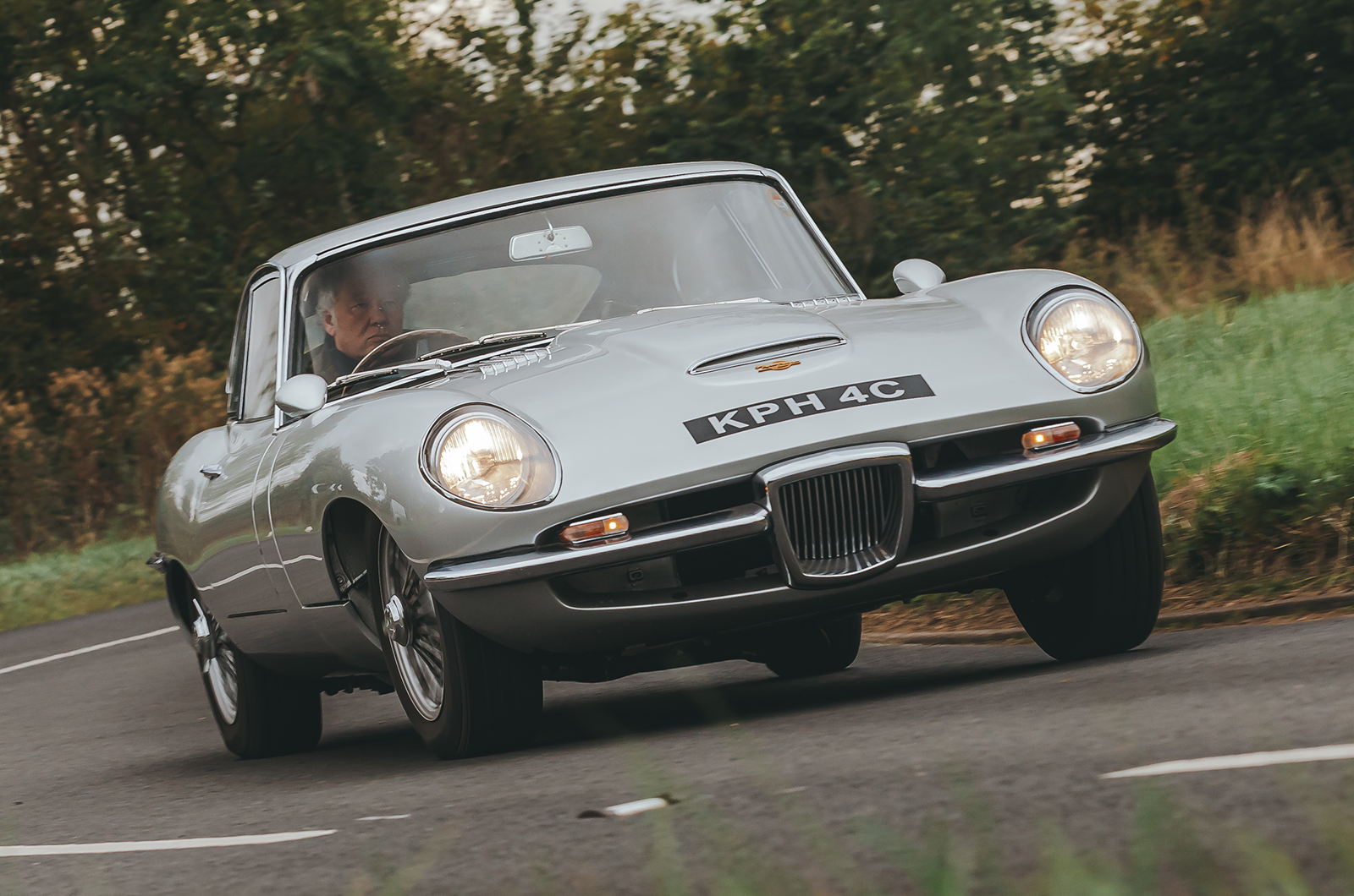 Classic & Sports Car – Jaguar E-type 4.2 Frua Coupé: if it ain’t broke…