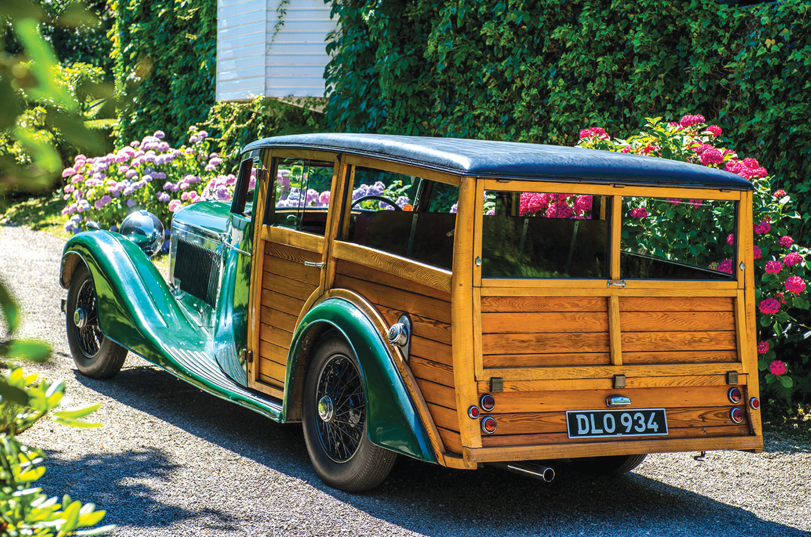 Classic & Sports Car – The fascinating story of the British woodie