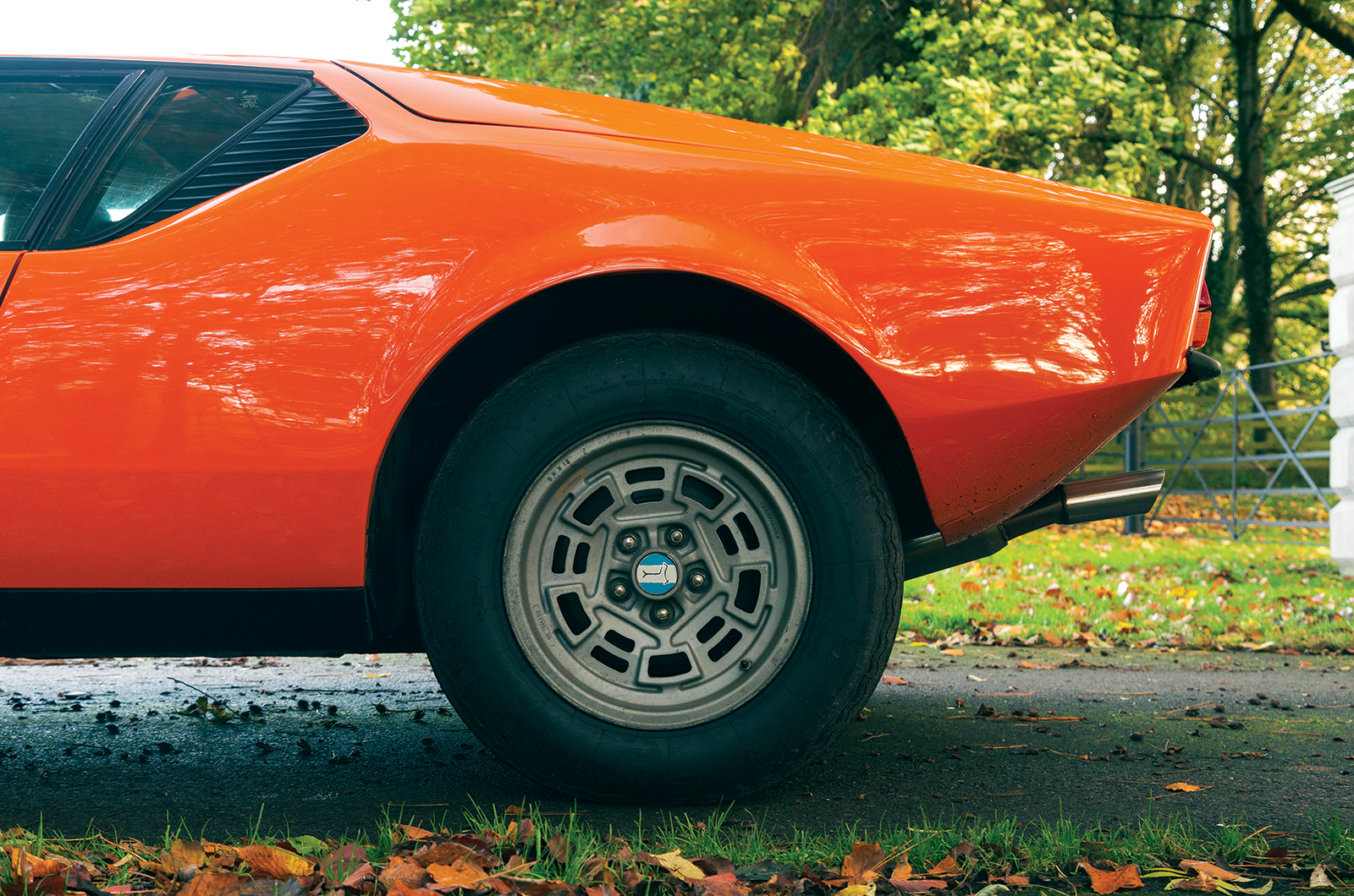 Classic & Sports Car – De Tomaso Pantera: cat from the cradle