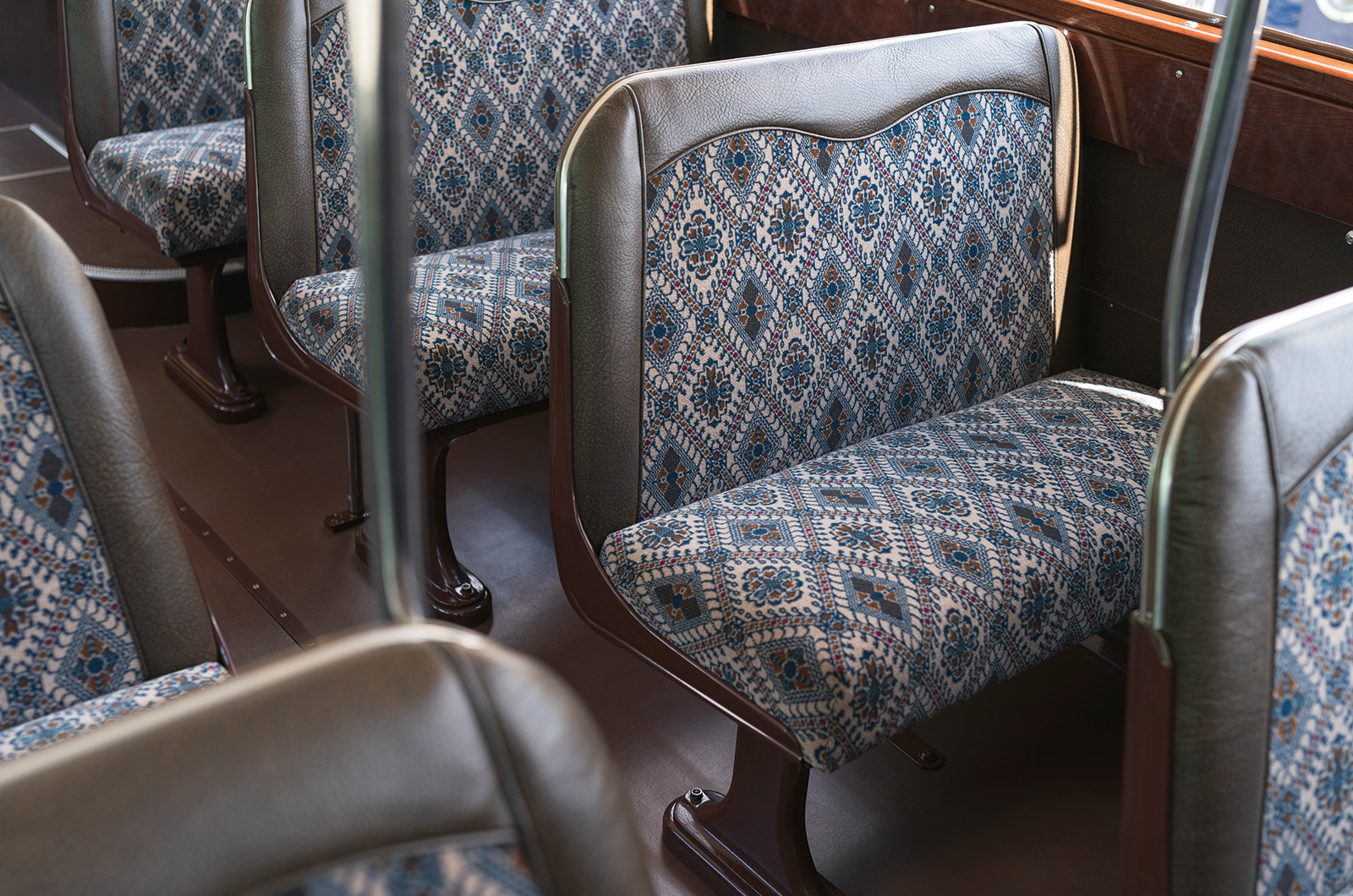 Classic & Sports Car – AEC Regent 486: a life of service