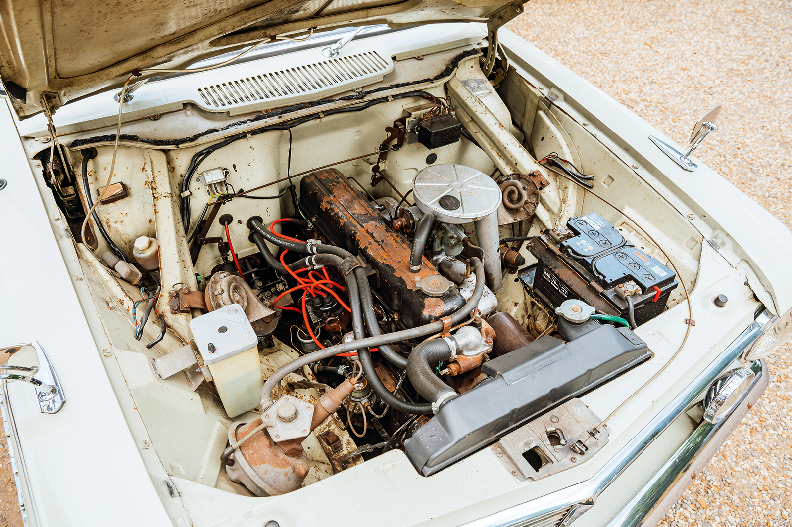 Classic & Sports Car – Austin A110 Westminster vs Ford Zodiac MkIII vs Vauxhall Cresta PB: symbols of success