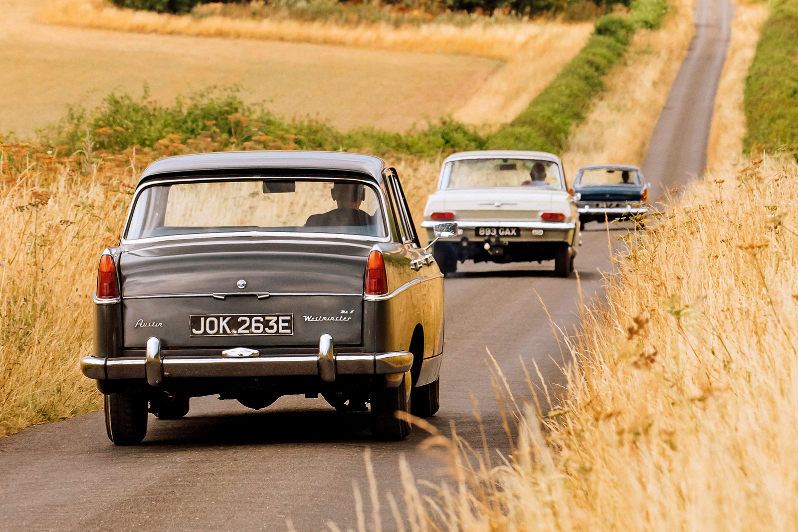 Classic & Sports Car – Austin A110 Westminster vs Ford Zodiac MkIII vs Vauxhall Cresta PB: symbols of success