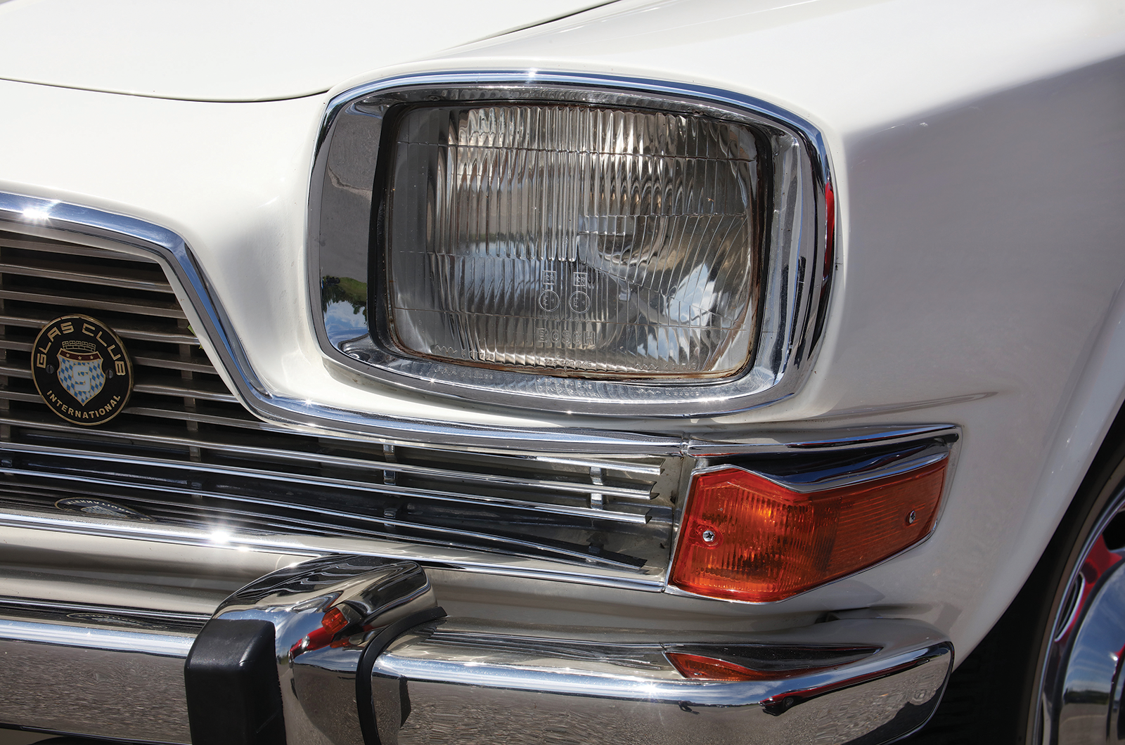 Classic & Sports Car – Glas 2600 V8 vs BMW-Glas 1600 GT: Frua’s German oddities