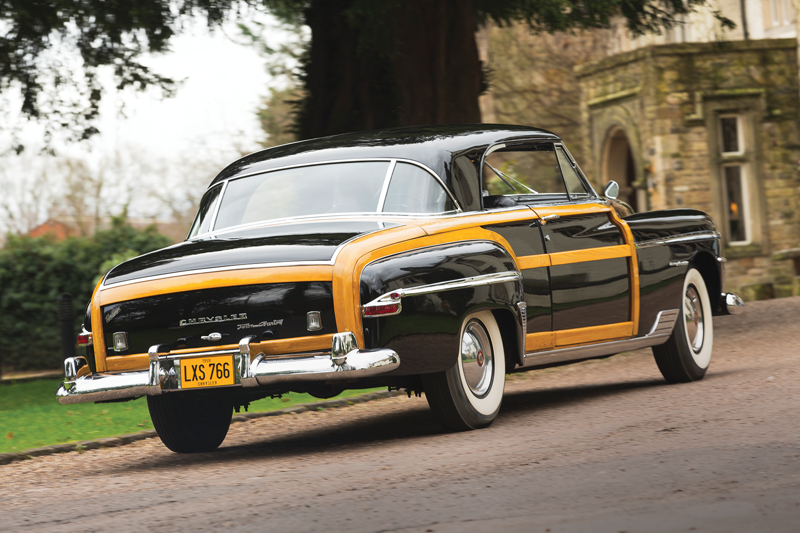 Classic & Sports Car – Chrysler Newport Town and Country: wood you believe it?