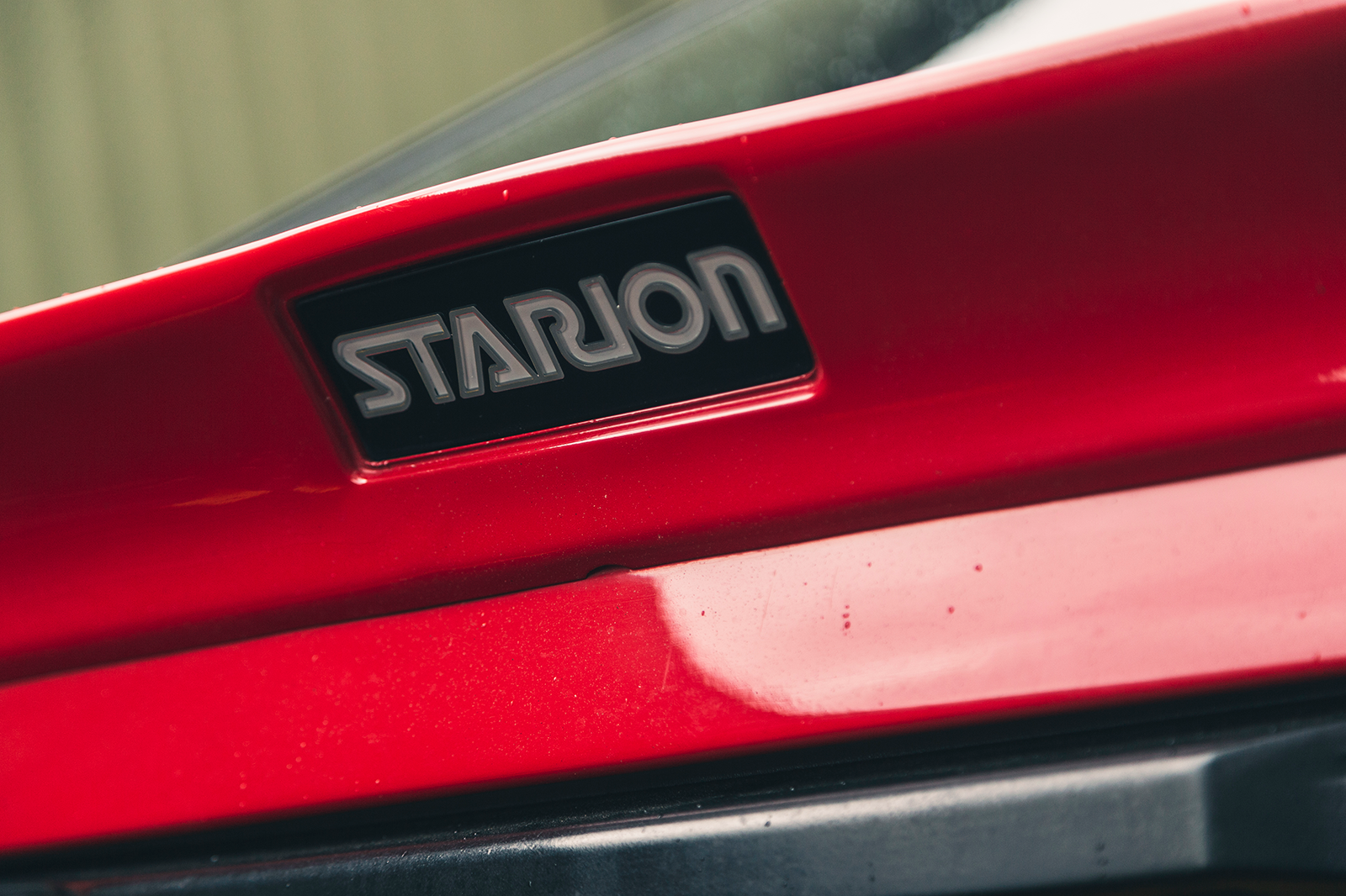 Classic & Sports Car – Mitsubishi Starion EX vs Nissan Fairlady 200ZR: the forbidden Z