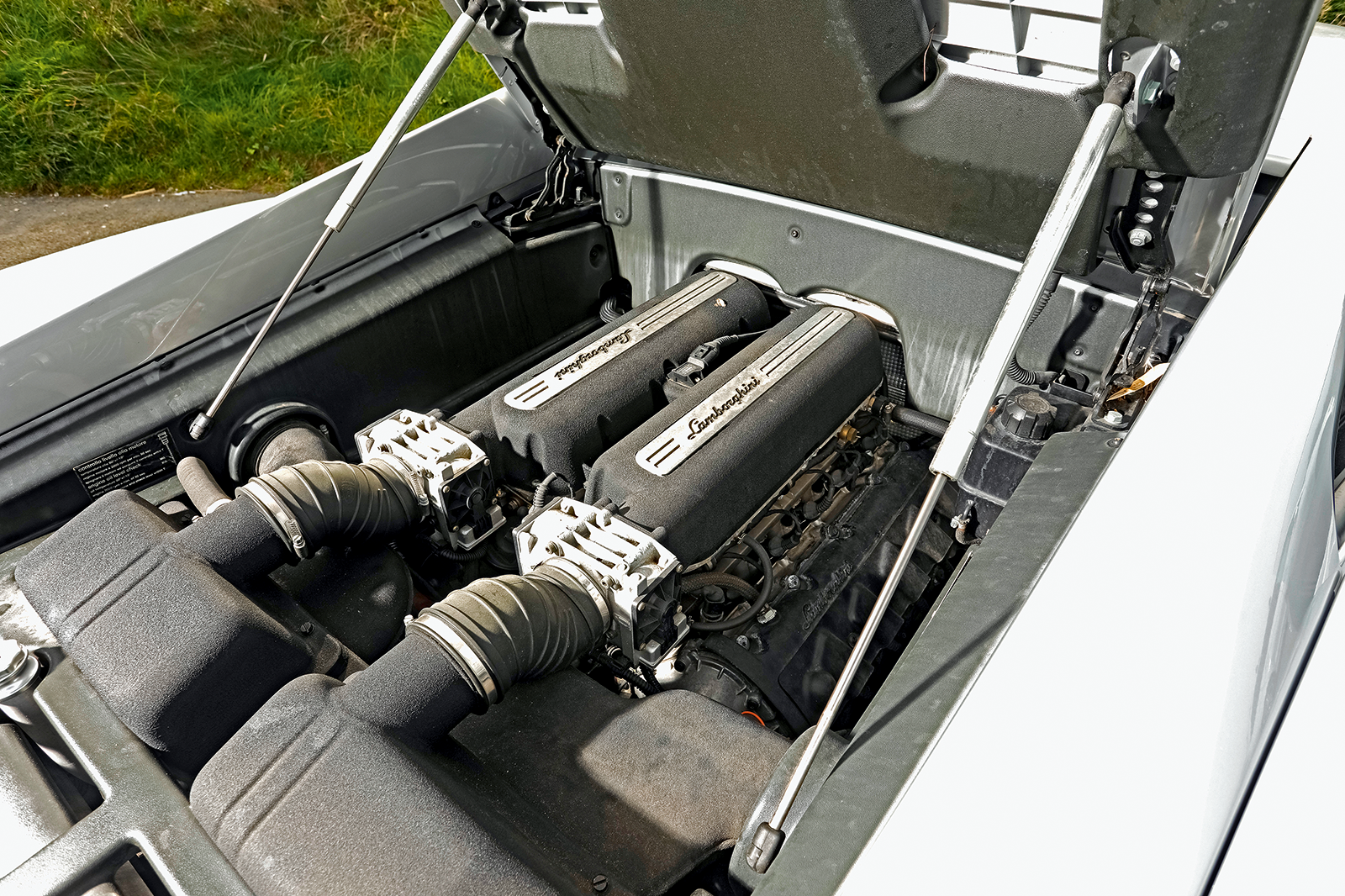 Porsche Carrera GT vs Dodge Viper vs Lamborghini Gallardo: V10 titans