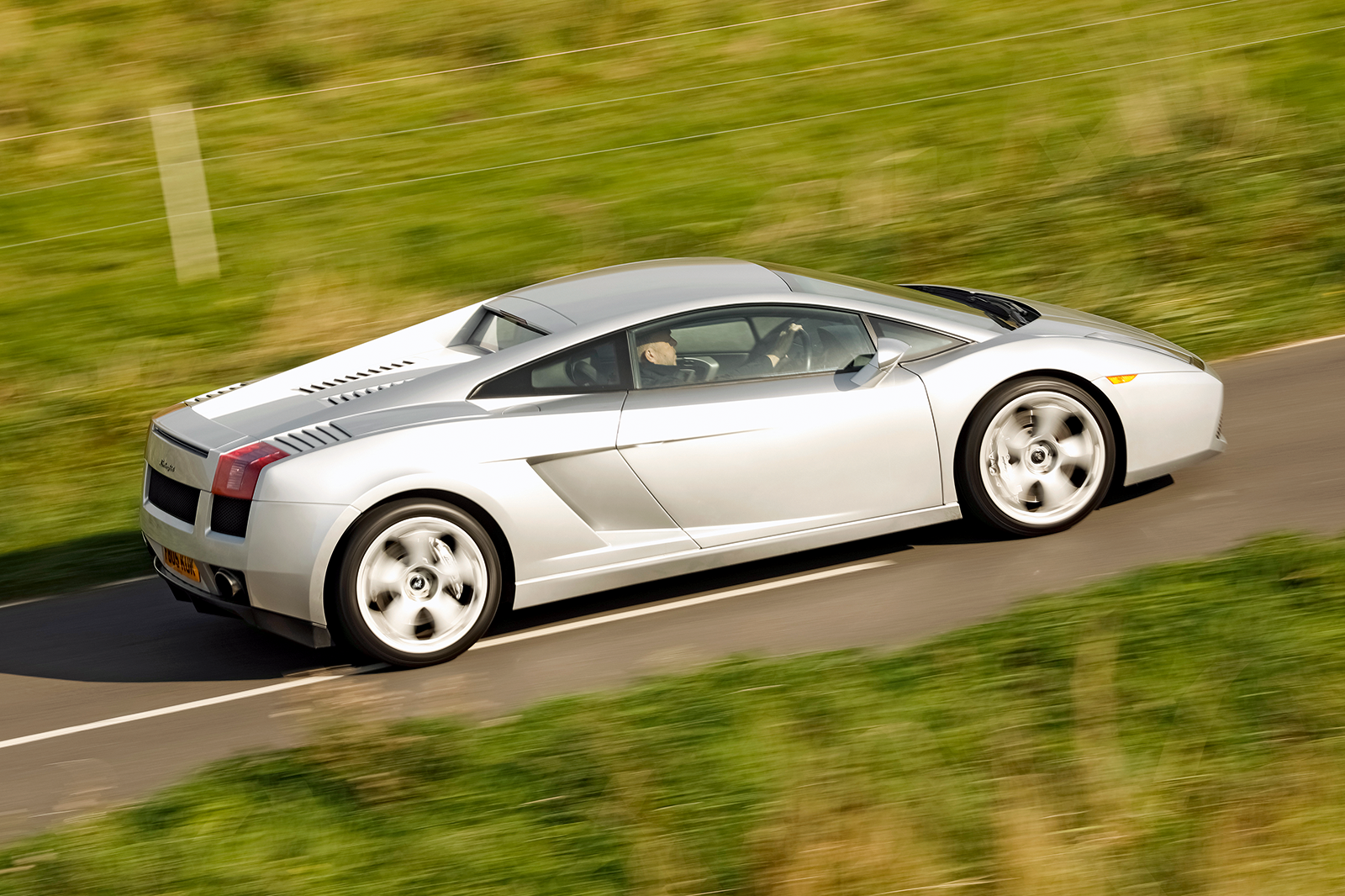 Porsche Carrera GT vs Dodge Viper vs Lamborghini Gallardo: V10 titans
