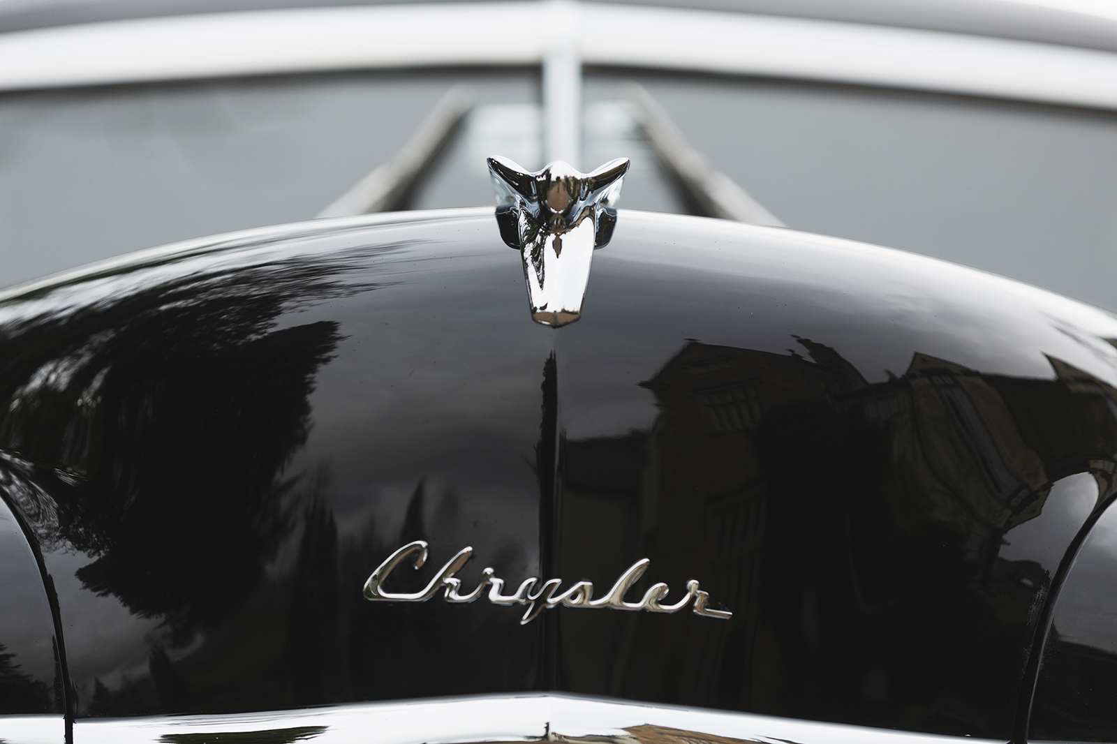 Classic & Sports Car – Chrysler Newport Town and Country: wood you believe it?