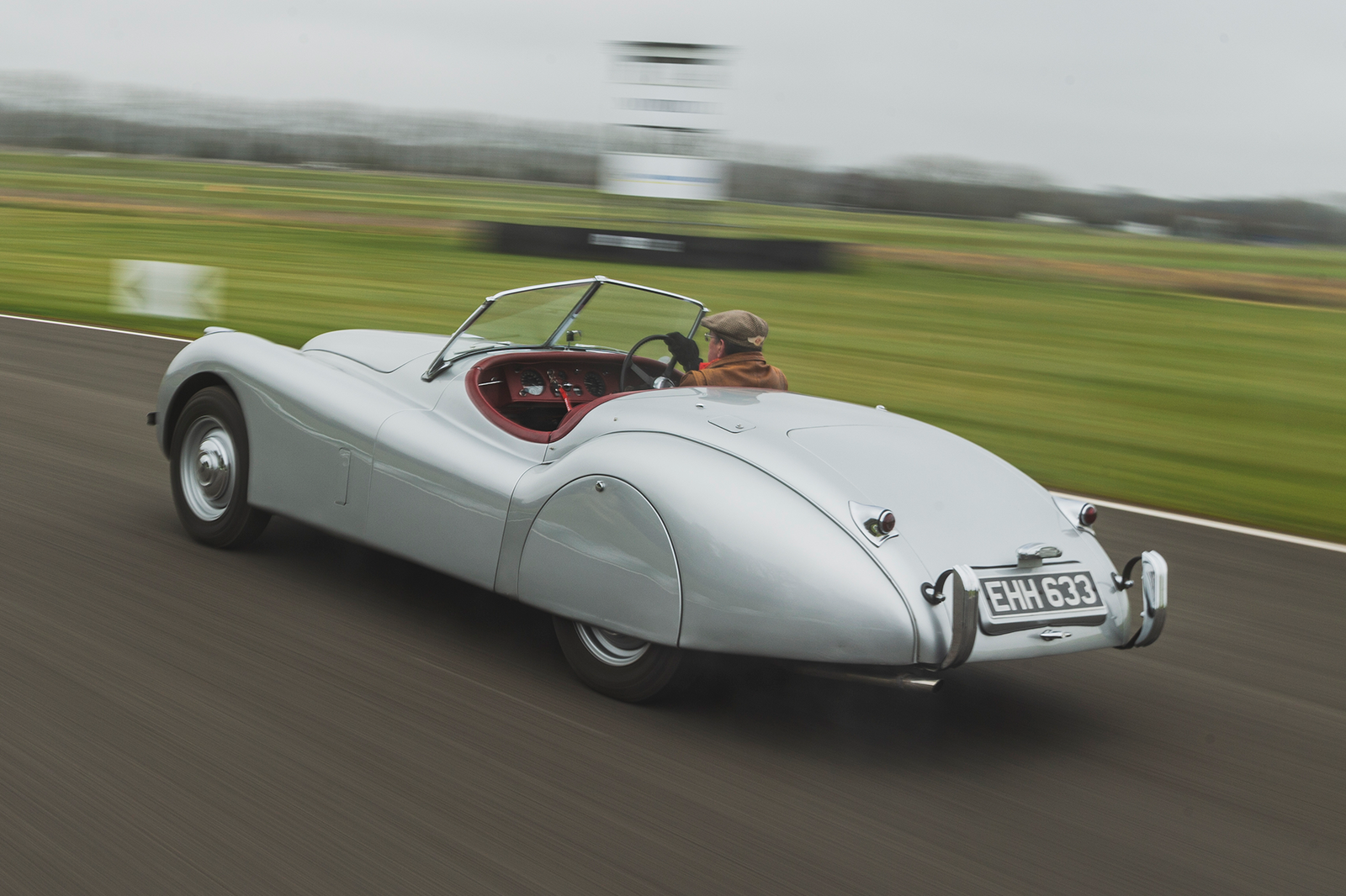 Classic & Sports Car – 1948’s game changers: Jaguar XK120