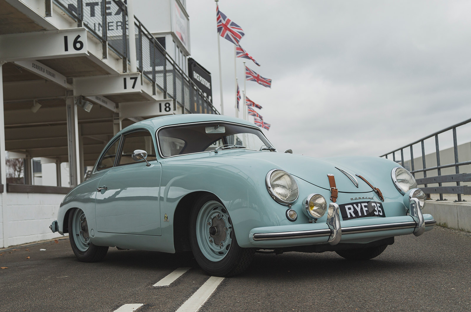 Classic & Sports Car – 1948’s game changers: Porsche 356