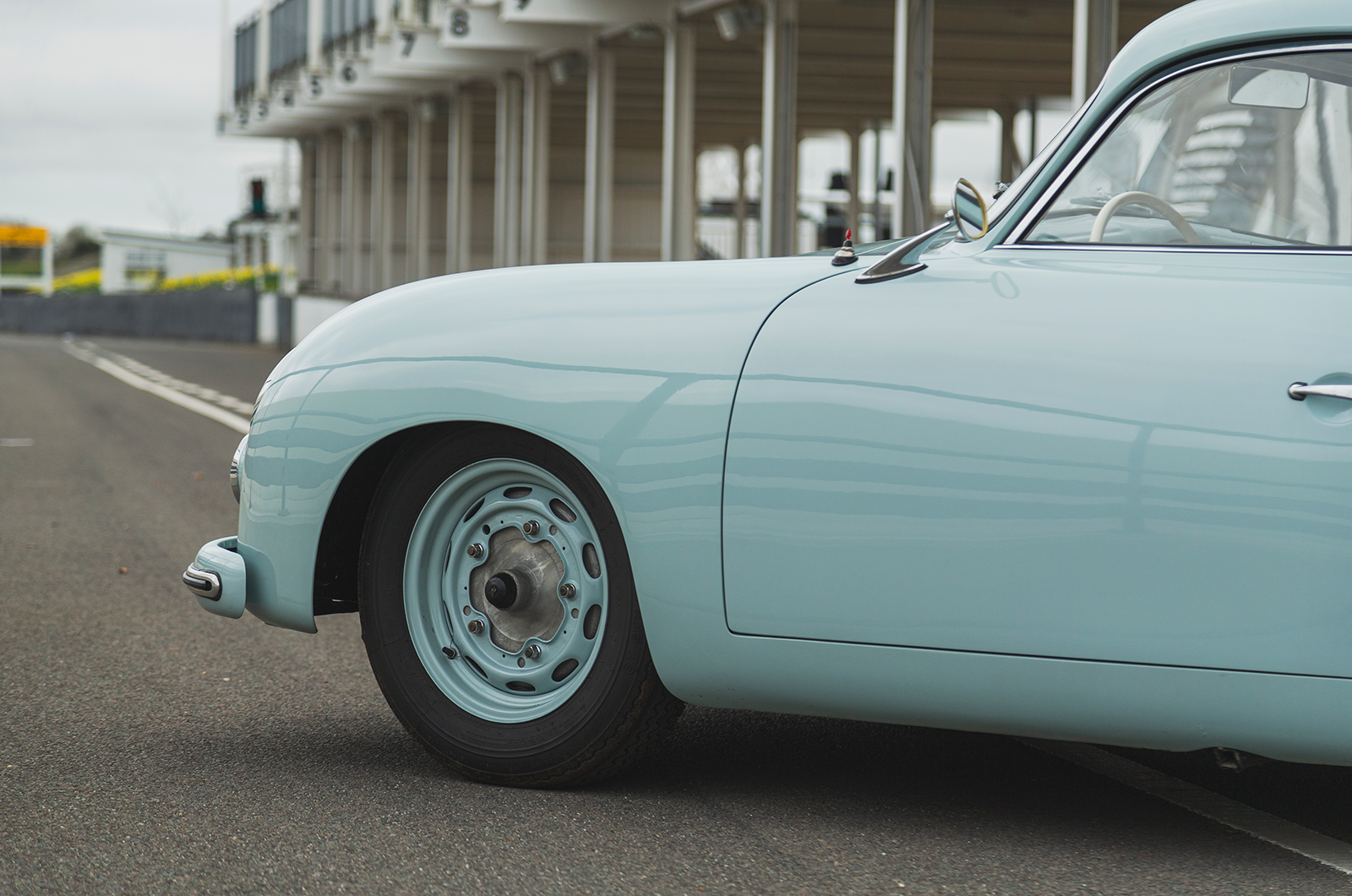 Classic & Sports Car – 1948’s game changers: Porsche 356