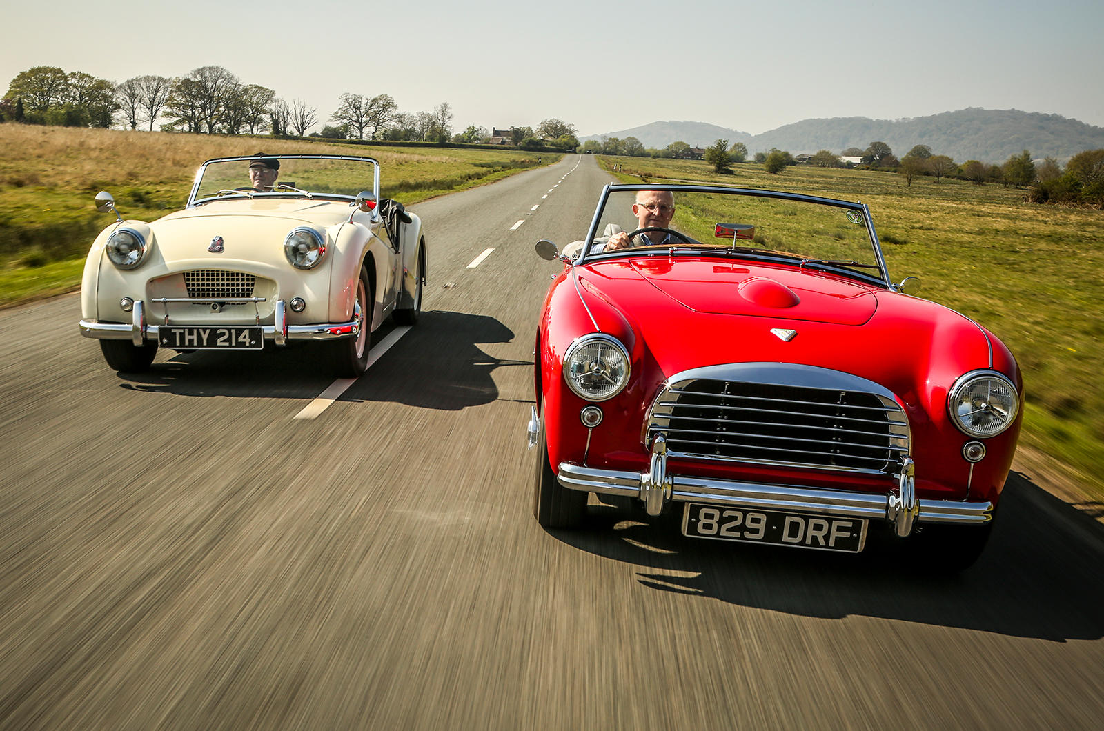 Classic & Sports Car – Triumph TR2 vs Swallow Doretti: genetic engineering