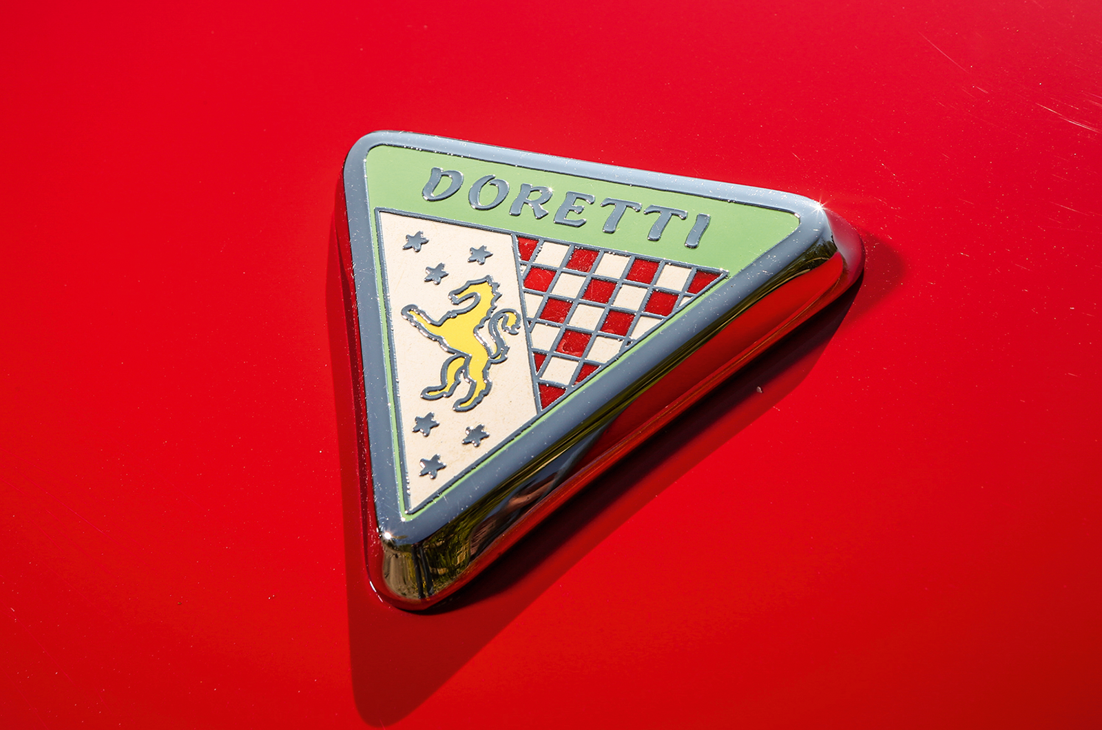 Classic & Sports Car – Triumph TR2 vs Swallow Doretti: genetic engineering