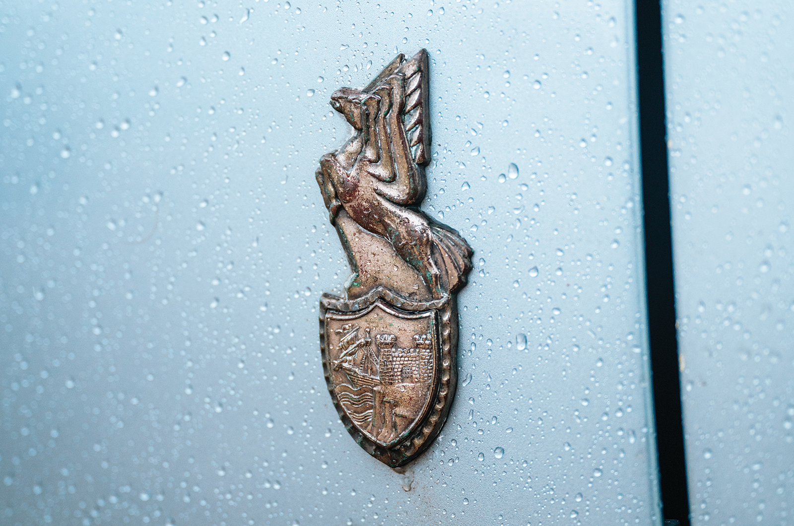 Classic & Sports Car – Alfa Romeo 2000 Sprint vs Bristol 406: the connoisseur’s choice