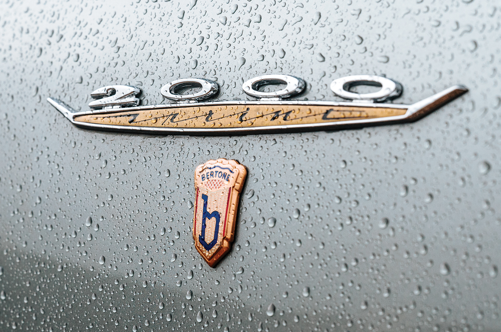 Classic & Sports Car – Alfa Romeo 2000 Sprint vs Bristol 406: the connoisseur’s choice