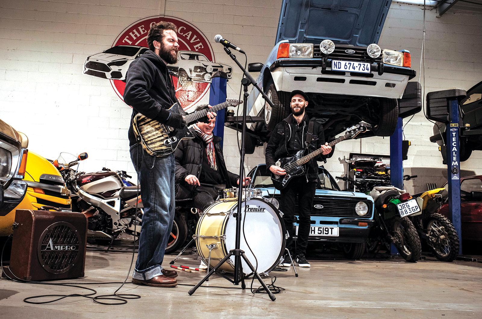 Classic & Sports Car – Also in my garage: Jed Potts & the Hillman Hunters