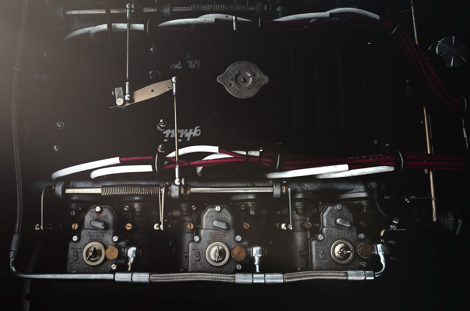 Classic & Sports Car – Lamborghini Espada S3 vs Aventador Ultimae: the Bull’s last fight