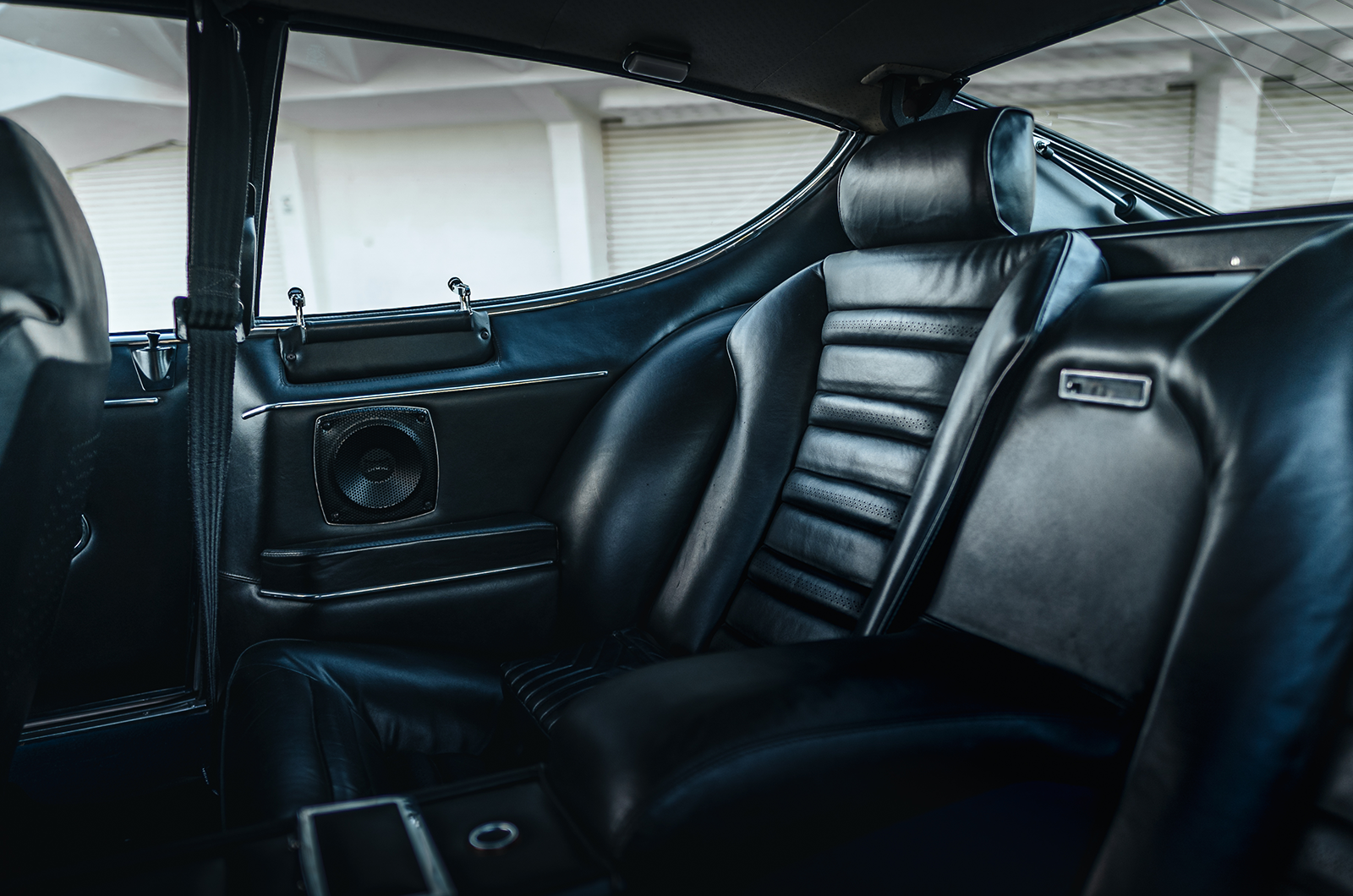 Classic & Sports Car – Lamborghini Espada S3 vs Aventador Ultimae: the Bull’s last fight