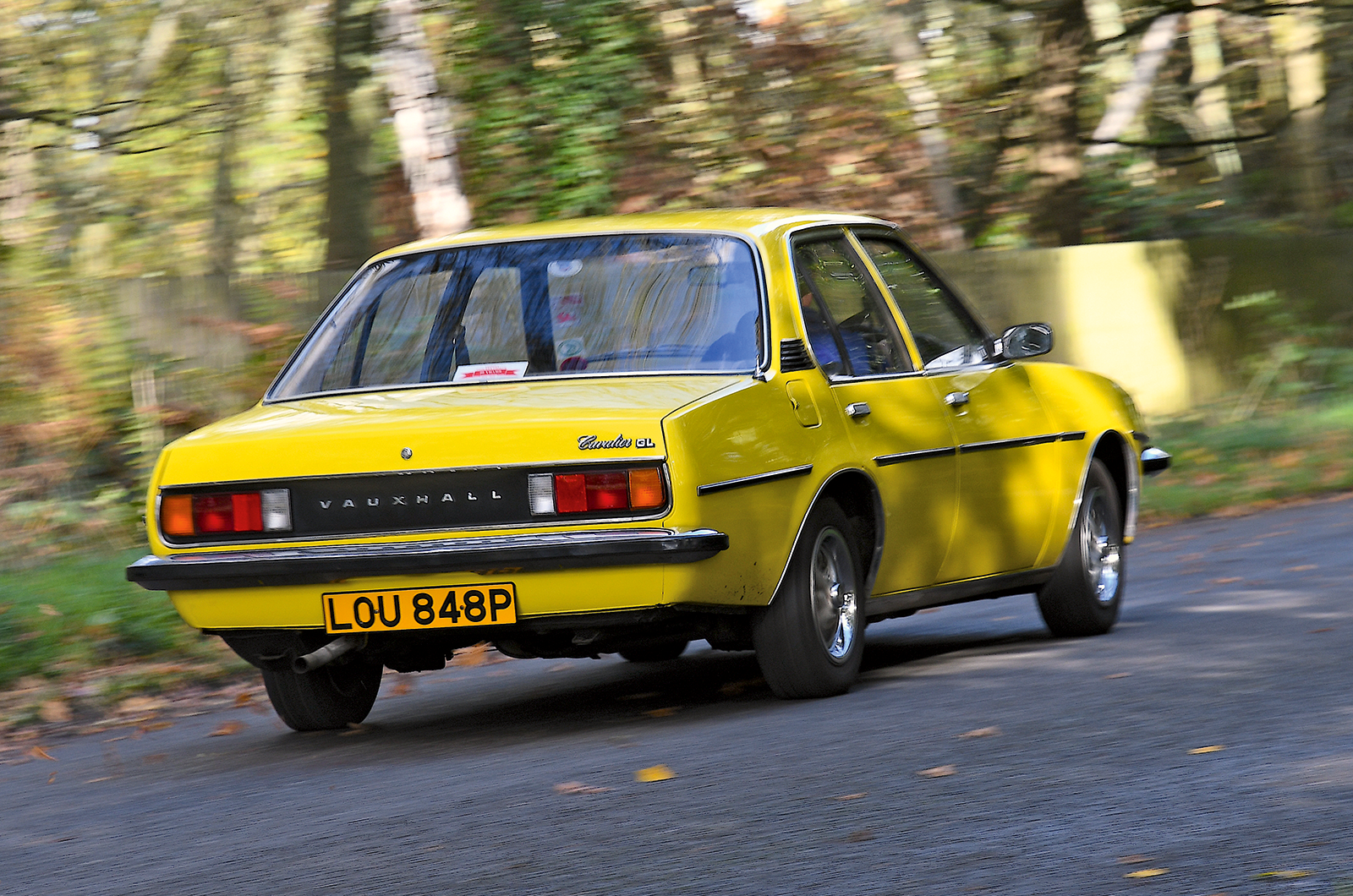 Classic & Sports Car – Morris Marina vs Hillman Hunter vs Vauxhall Cavalier: sales pitch